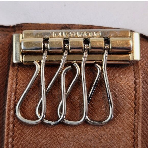 Authentic Louis Vuitton Brown Monogram Key Case 4 Ring Hook - Picture 3 of 15